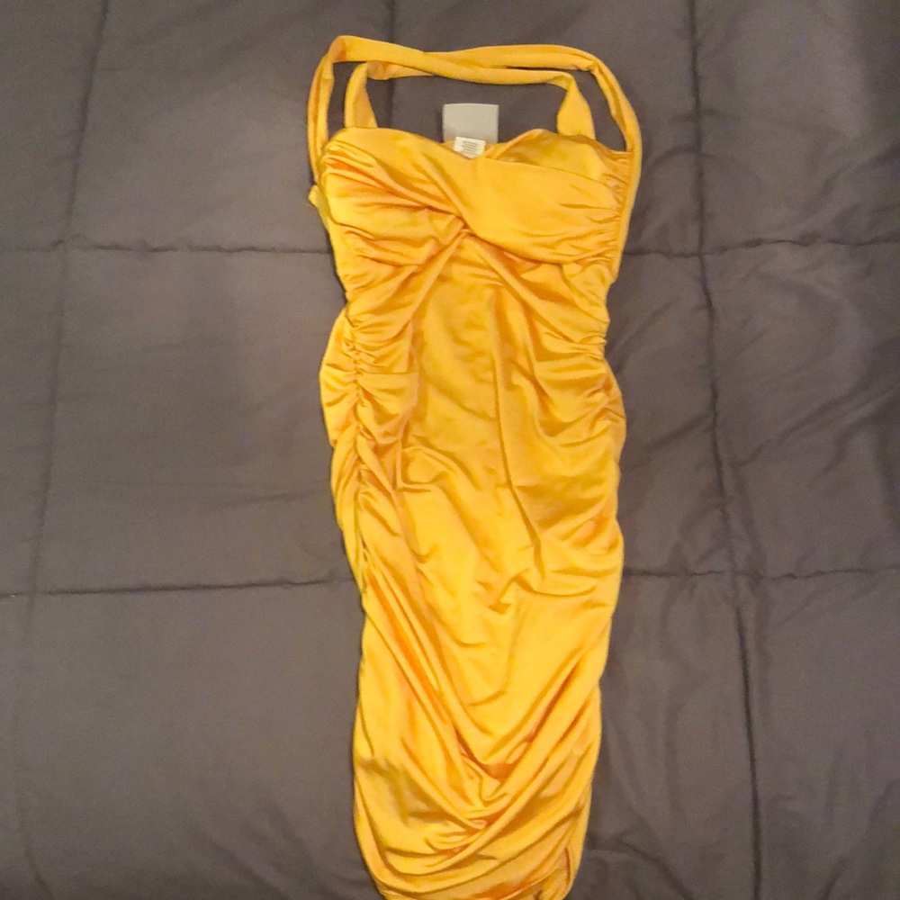 Sabora Yellow Cinched dress